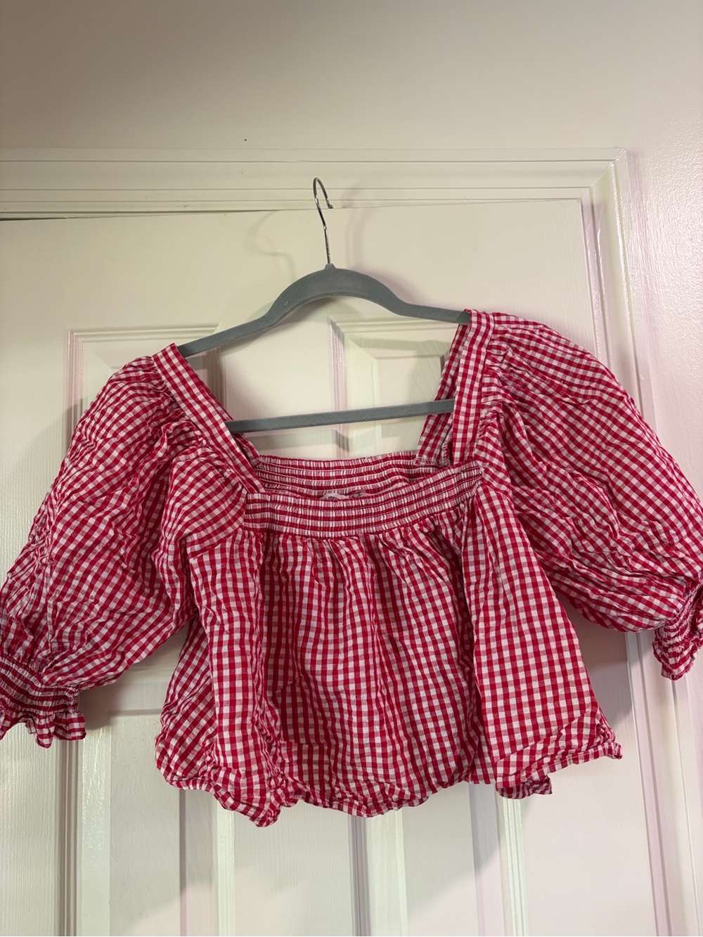 Women's Red Gingham Puff-Sleeve Crop Blouse
